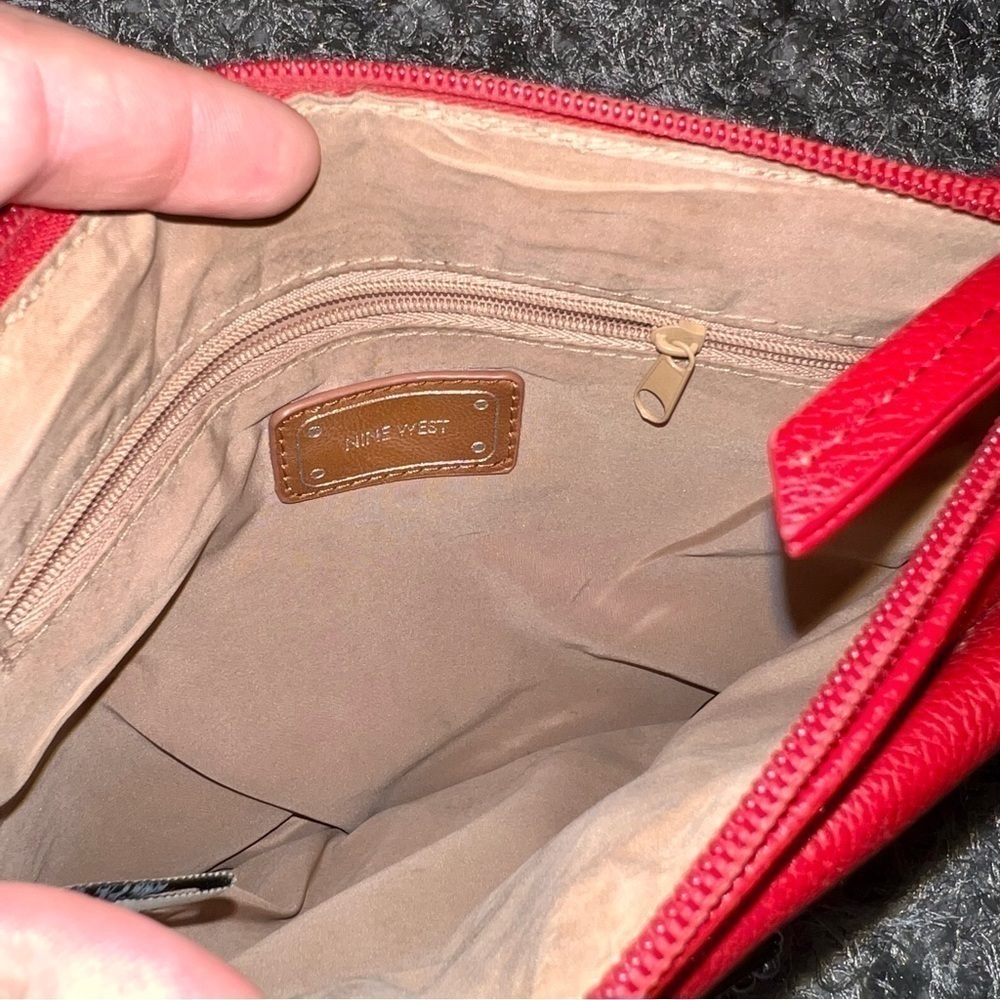 #141 ๐ฅ Nine West Red Shoulder Bag - Picture 6 of 7